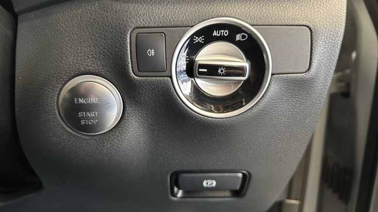 Mercedes-Benz B-Class B180d AMG Line Premium Plus 5dr Auto Diesel Hatchback